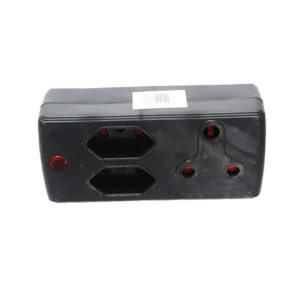 ADAPTOR 1 X 3-PIN 2 X IEC BLACK